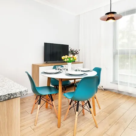Aparthotel Browar Gdanski Free Parking By Renters