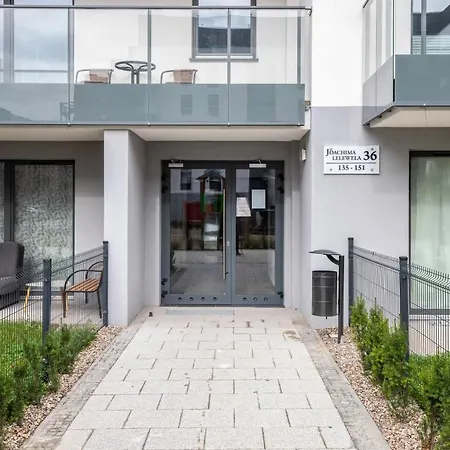 Browar Gdanski Free Parking By Renters