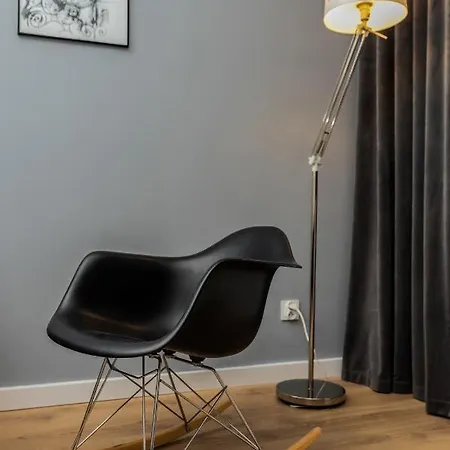 Aparthotel Browar Gdanski Free Parking By Renters