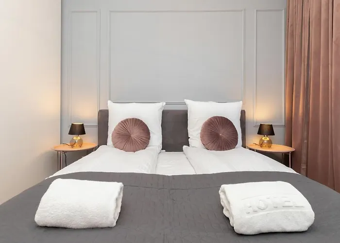 Browar Gdanski Free Parking Wrzeszcz By Renters 3*